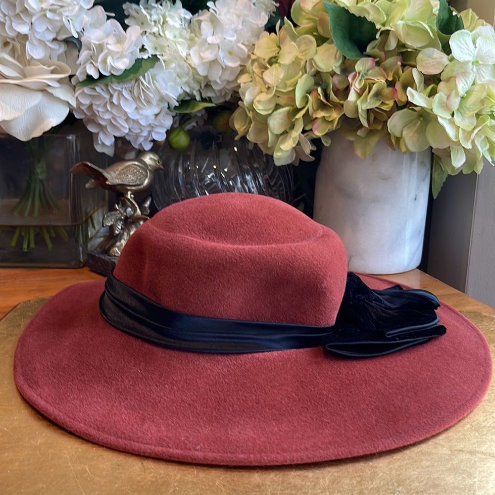 Omnichap Lyon France Wool Hat